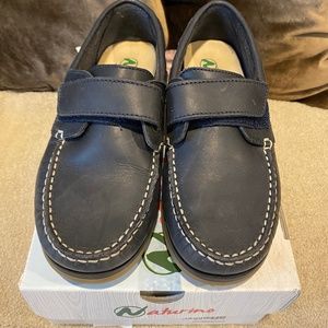 Naturino boy’s dress shoes